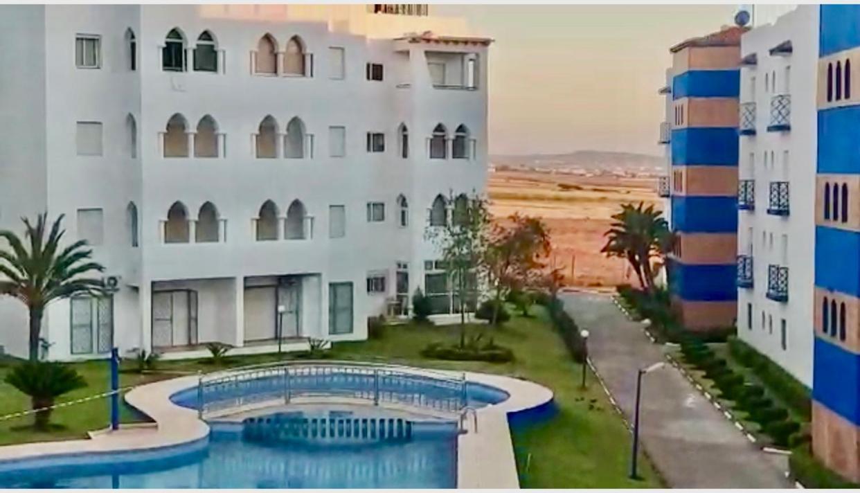 Tanger/Asilah: Appart 50M2 Face Mer Et Piscines, 5 Places, Tout Equipe+Wifi+Clim Lägenhet Briech Exteriör bild